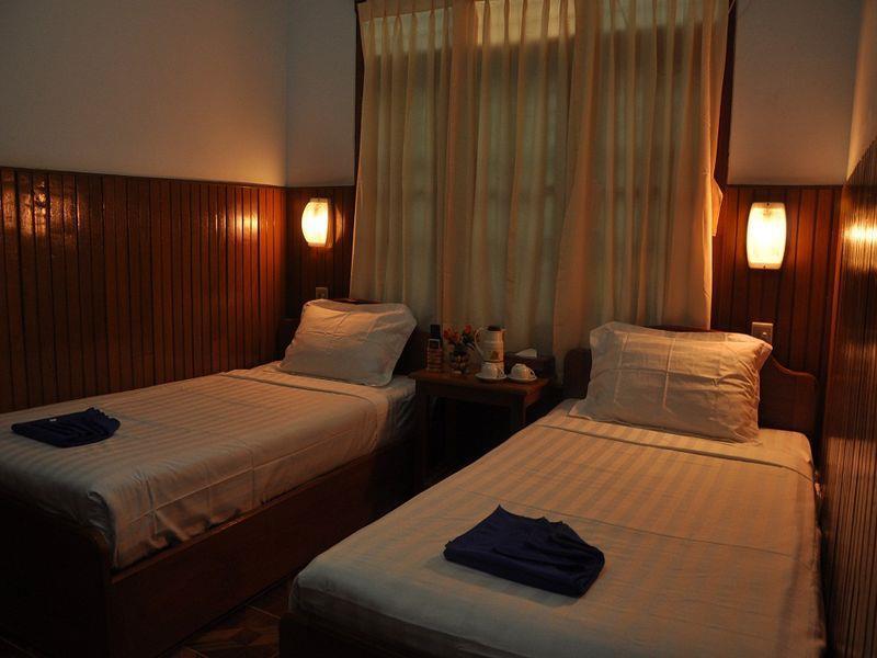 Saw Nyein San Guest House Nyoungoo Exterior foto